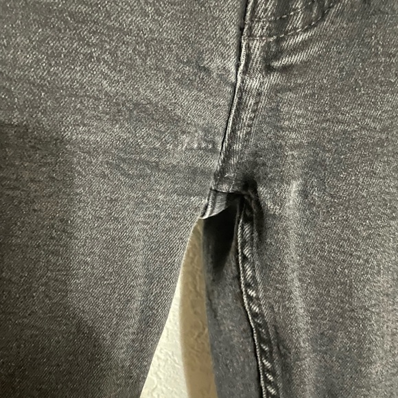 Men’s 7 for all Mankind Slimmy Jeans - Picture 7 of 7
